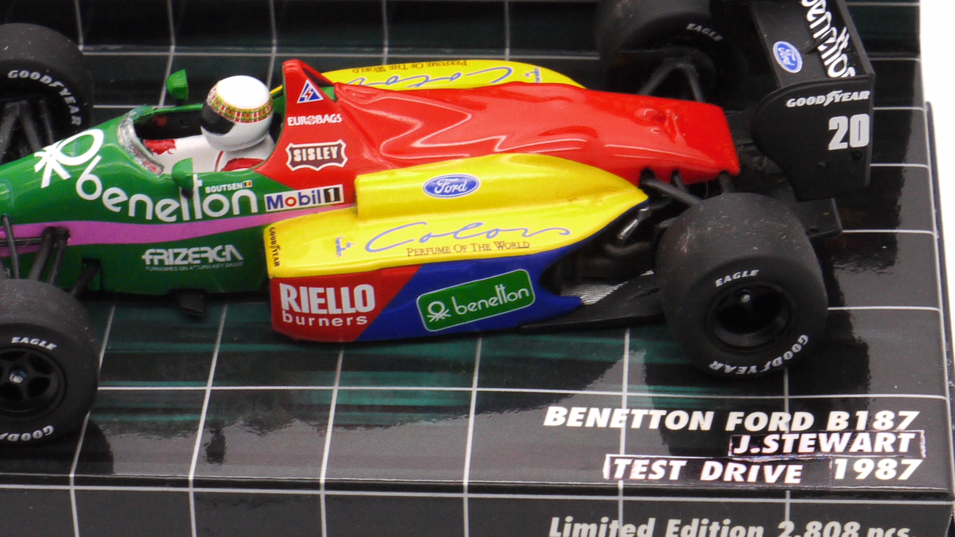  Minichamps Benetton B187 J.Stewart First T.V show test car 1/43 scale