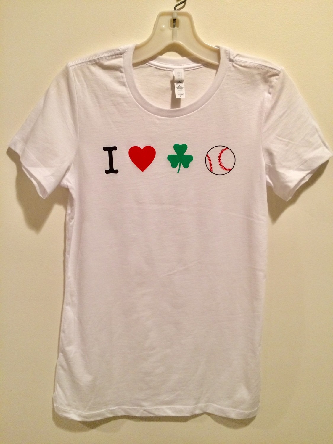 I LOVE IRISH BASEBALL Women's Icon T-shirt I LOVE IRISH BASEBALL Women's Icon T-shirt