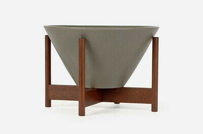 Modernica Case Study® Medium Apex Modernica Case Study® Medium Apex