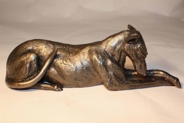 Chester- Frith Sculpture - Lurcher thinking Chester- Frith Sculpture - Lurcher thinking