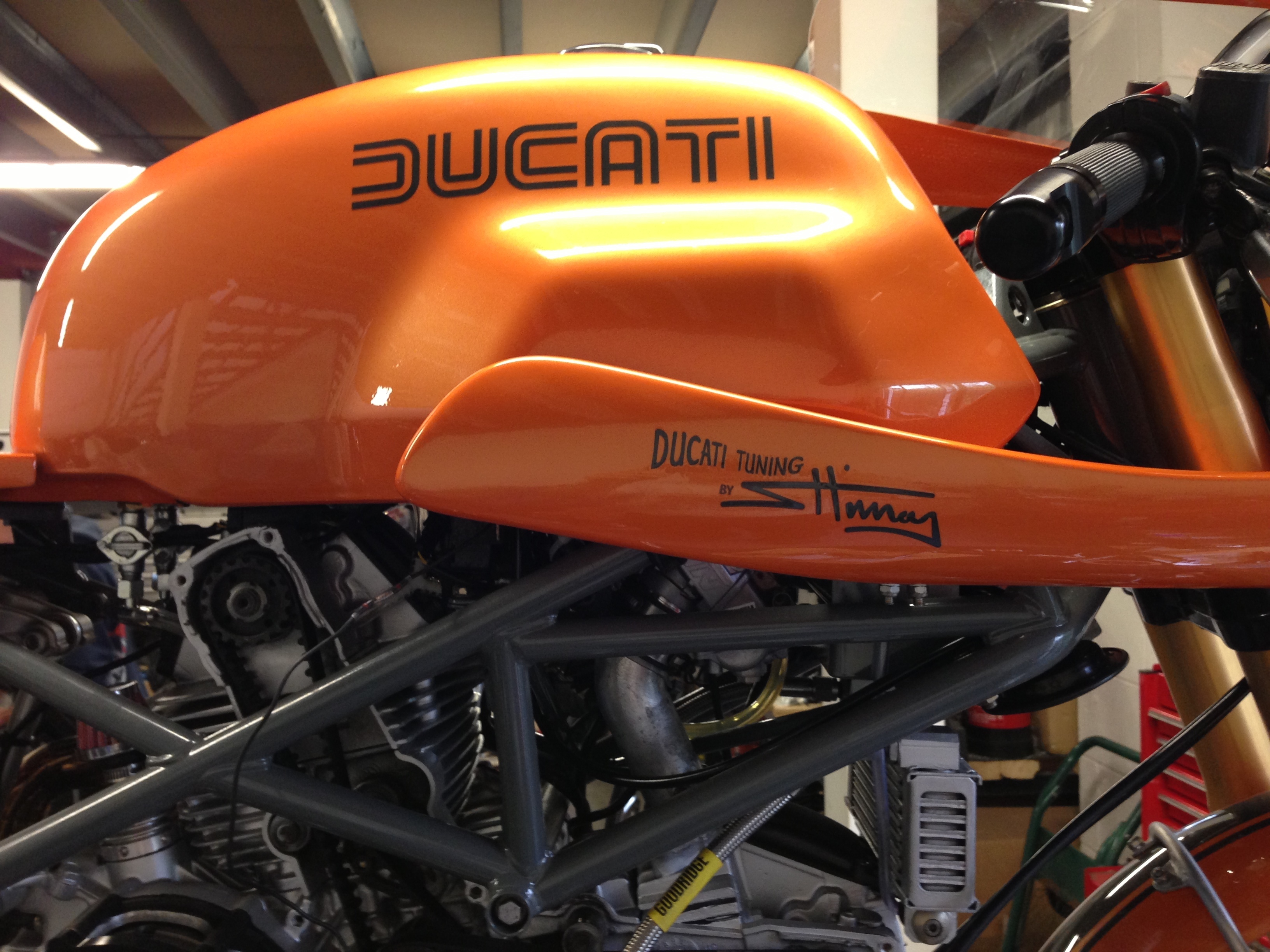 DUCATI CAFE RACER TANK (SPORT CLASSIC STYLE ) FOR MONSTER / ST / SS ETC
