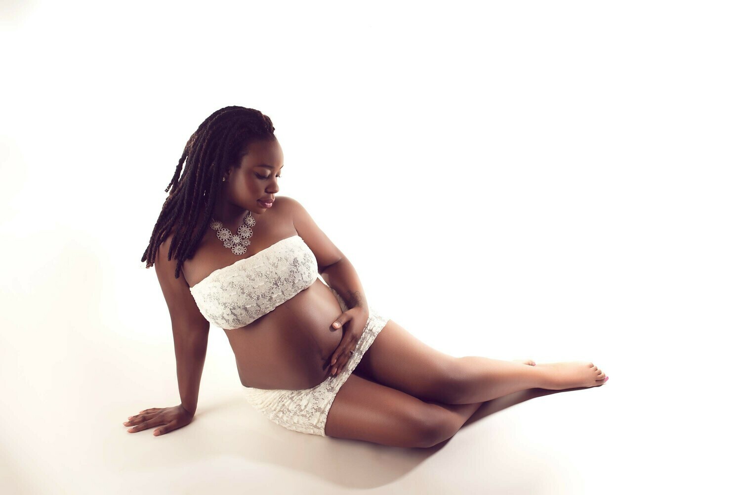 Maternity Photoshoot - Studio Maternity Photoshoot - Studio