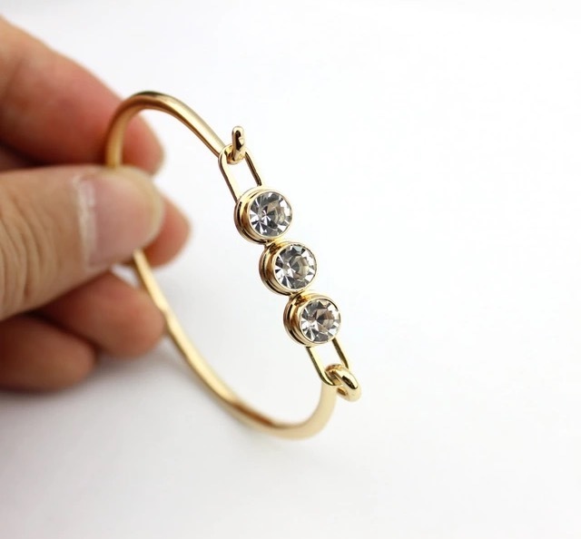 Prescott Bangle - Gold Clear EA-KSEABL2107