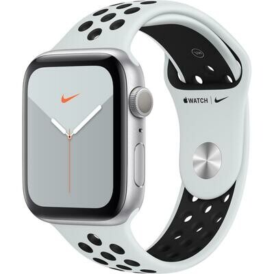Apple Watch Nike Series 5 44MM Silver Aluminium Case GPS