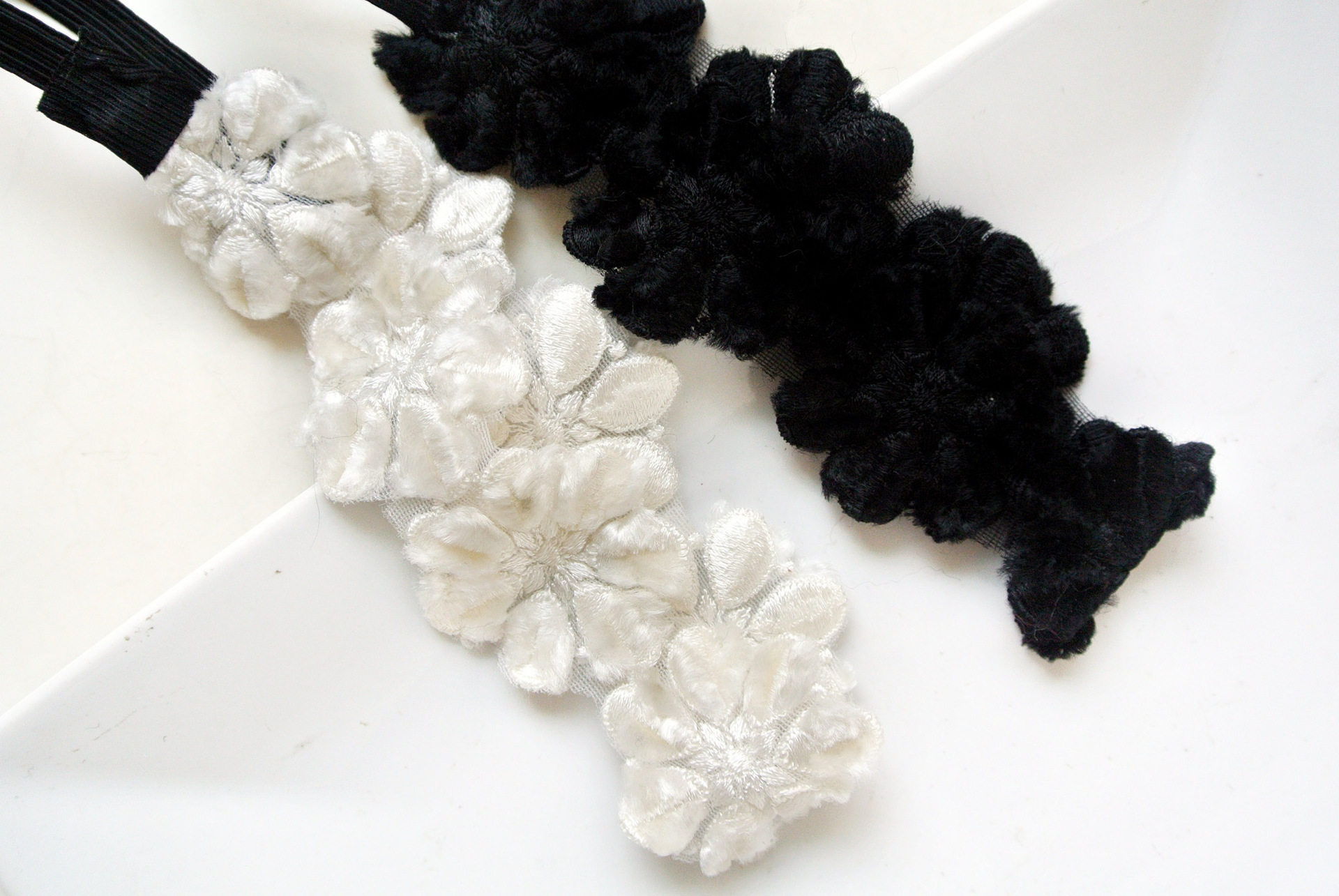 Velvet lace winter flowers elastic headband