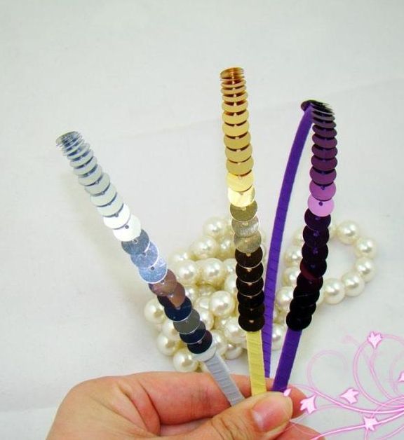 Shiny sequins headband