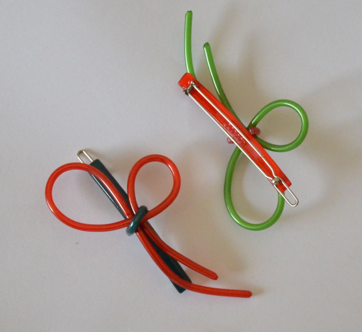 Sweet acrylic butterfly hair clip