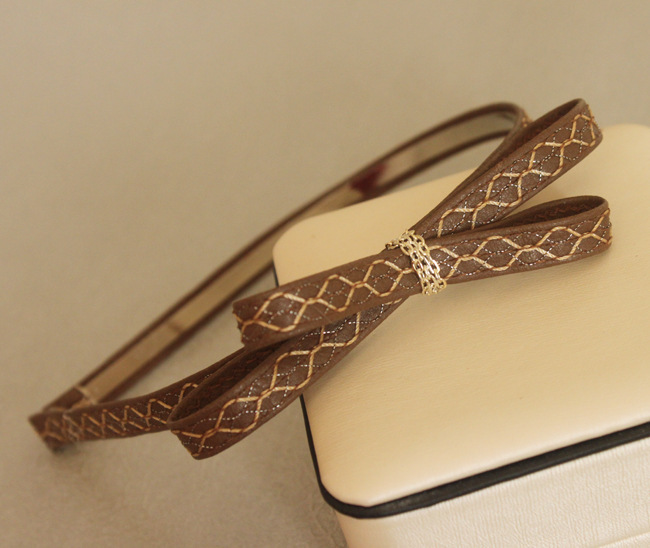 Faux leather bow-tie headband 00050