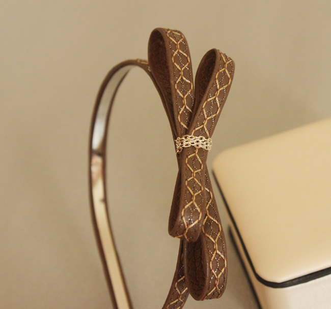 Faux leather bow-tie headband