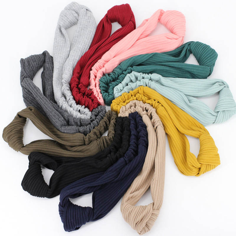 Knot stretch headband