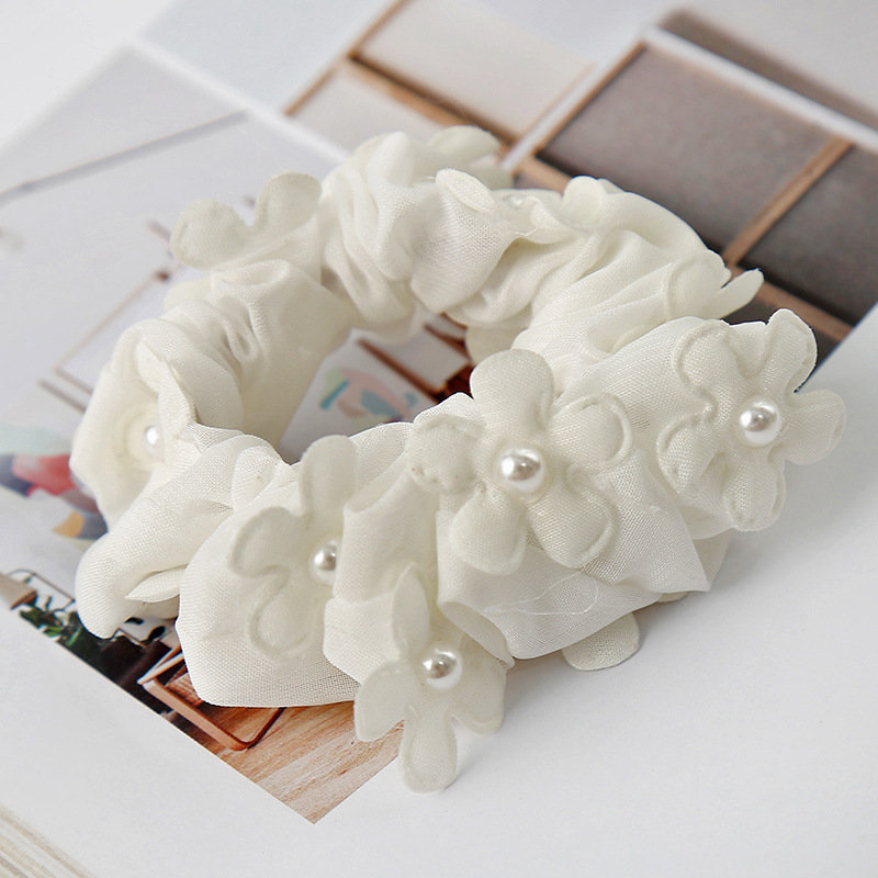White chiffon flowers scrunchy 01475