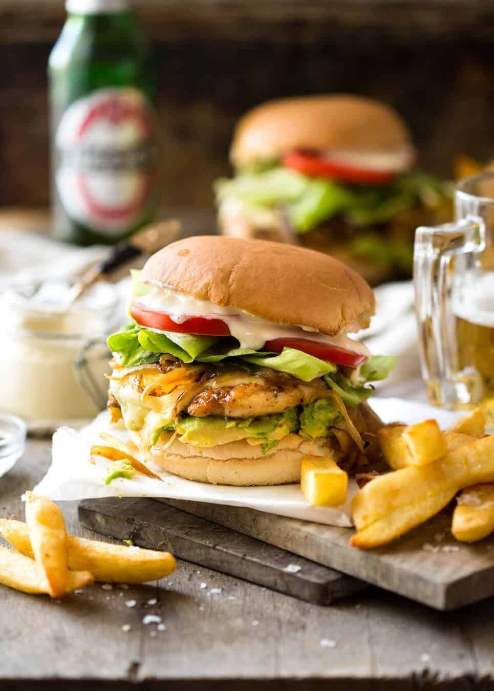 Peri-Peri Chicken Burger & Chips
(w/end lunch 12-3pm) Peri-Peri Chicken Burger & Chips
(w/end lunch 12-3pm)