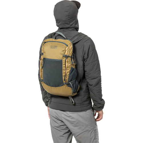 Mystery Ranch In and Out Pack