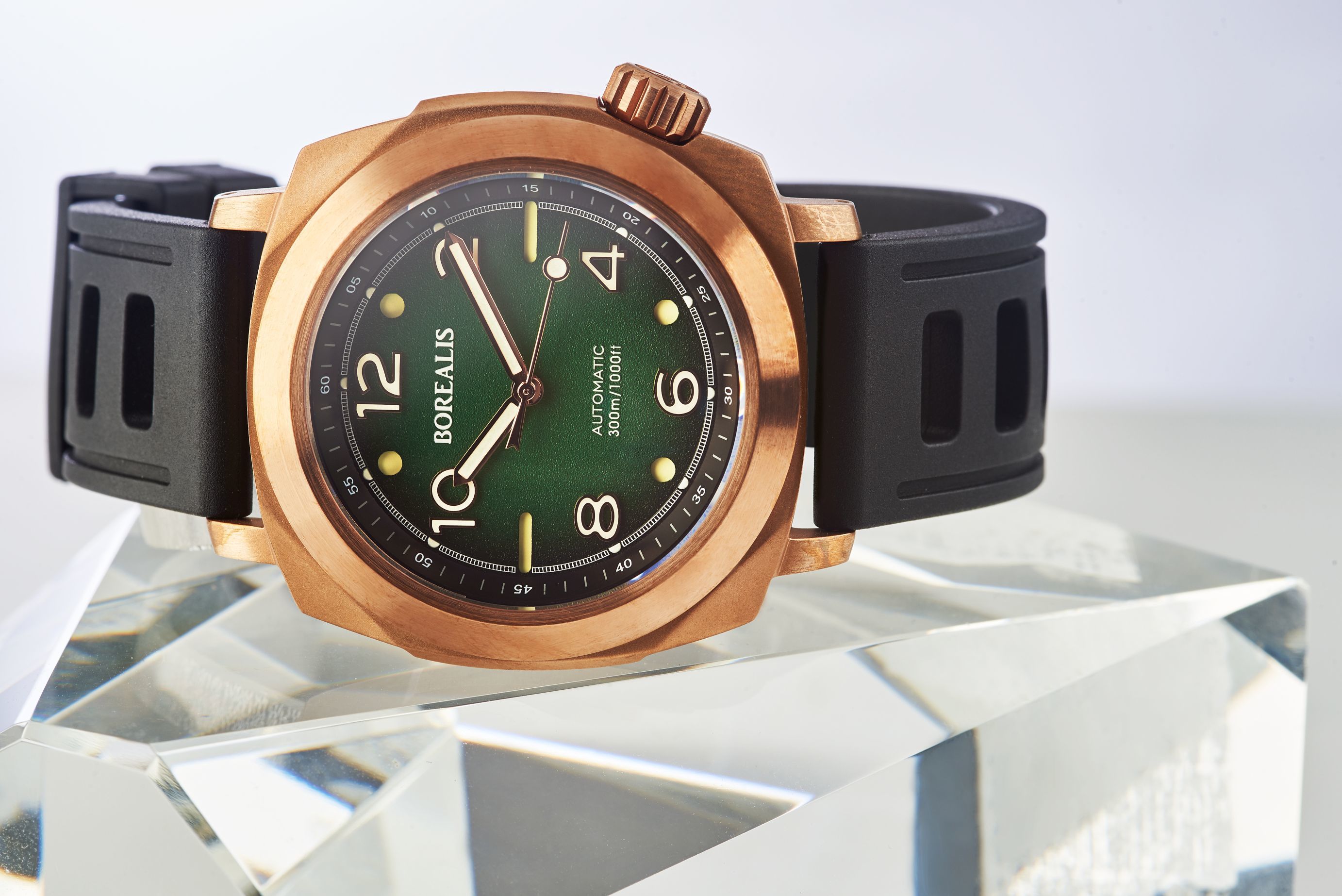 Borealis Navale CuSn8 Bronze 300m Diver Watch Miyota 9015 Fumed Green Version FF Fixed Bezel