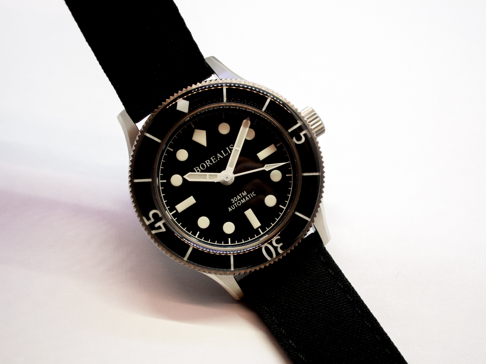 Borealis Sea Storm Version A No Date BGW9 Lume