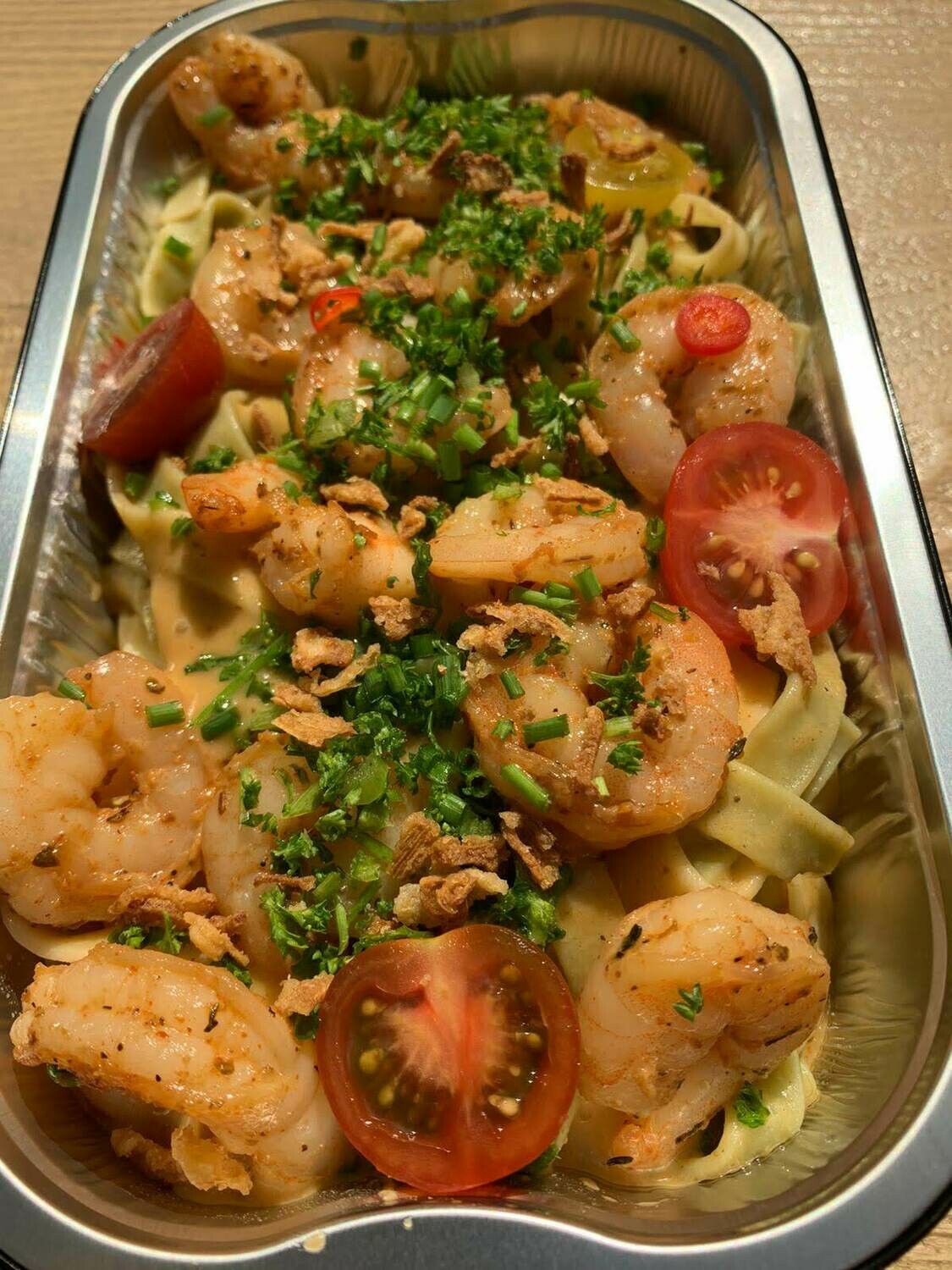 Tagliatelle met gamba en kreeftensaus 500 gram Tagliatelle met gamba en kreeftensaus 500 gram