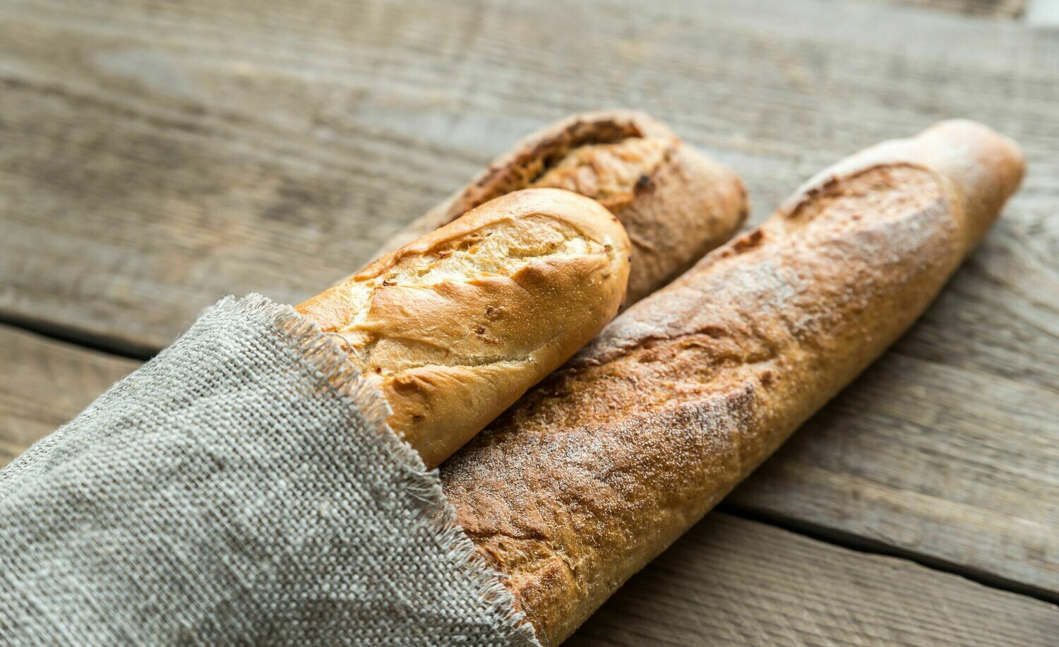 Baguette Fresh Baked 280 grams Baguette Fresh Baked 280 grams