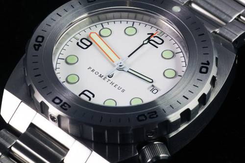 Swiss Made Prometheus Manta Ray Men’s Diver Watch White Dial 1R PMTMRW1R