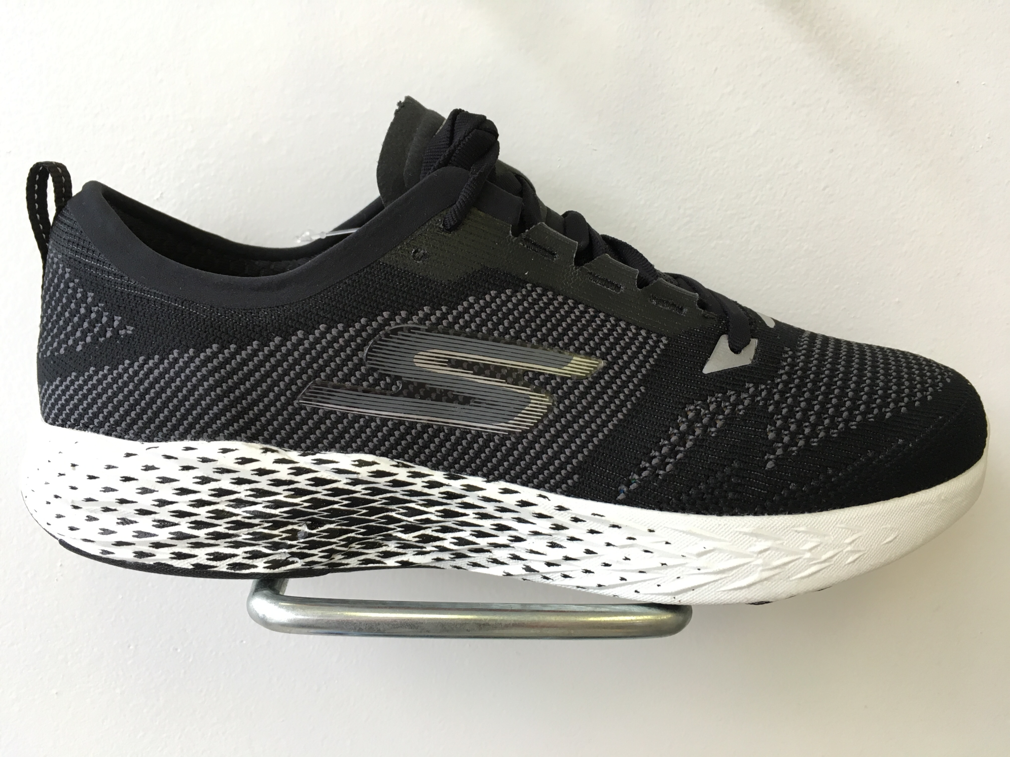 Skechers Go Meb Razor 2 (Women) 00695