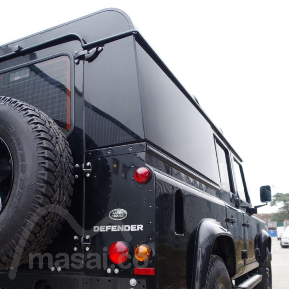 The "maxi" version of the Rear Quarter Lights goes right to the edge.