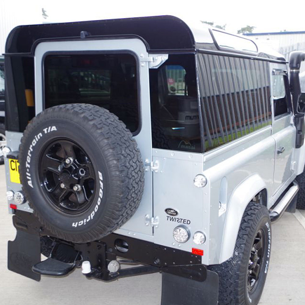 The "maxi" version of the Rear Quarter Lights goes right to the edge.