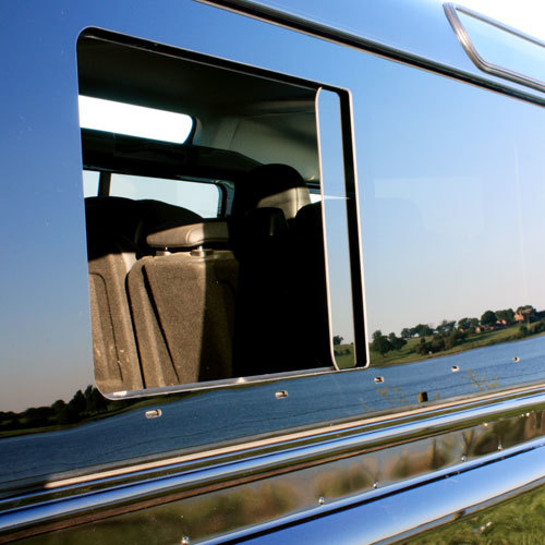 Panoramic Sliding Side Windows 21