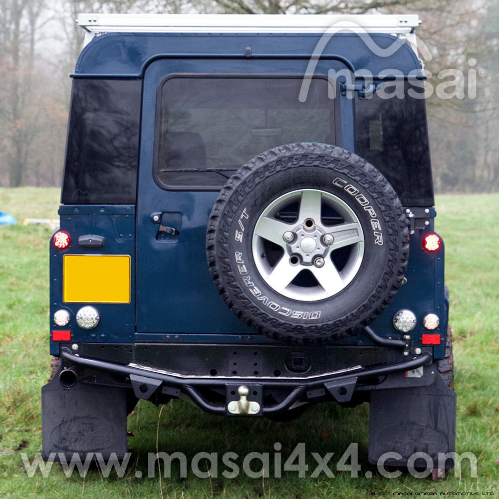 Panoramic Quarters & Rear Door