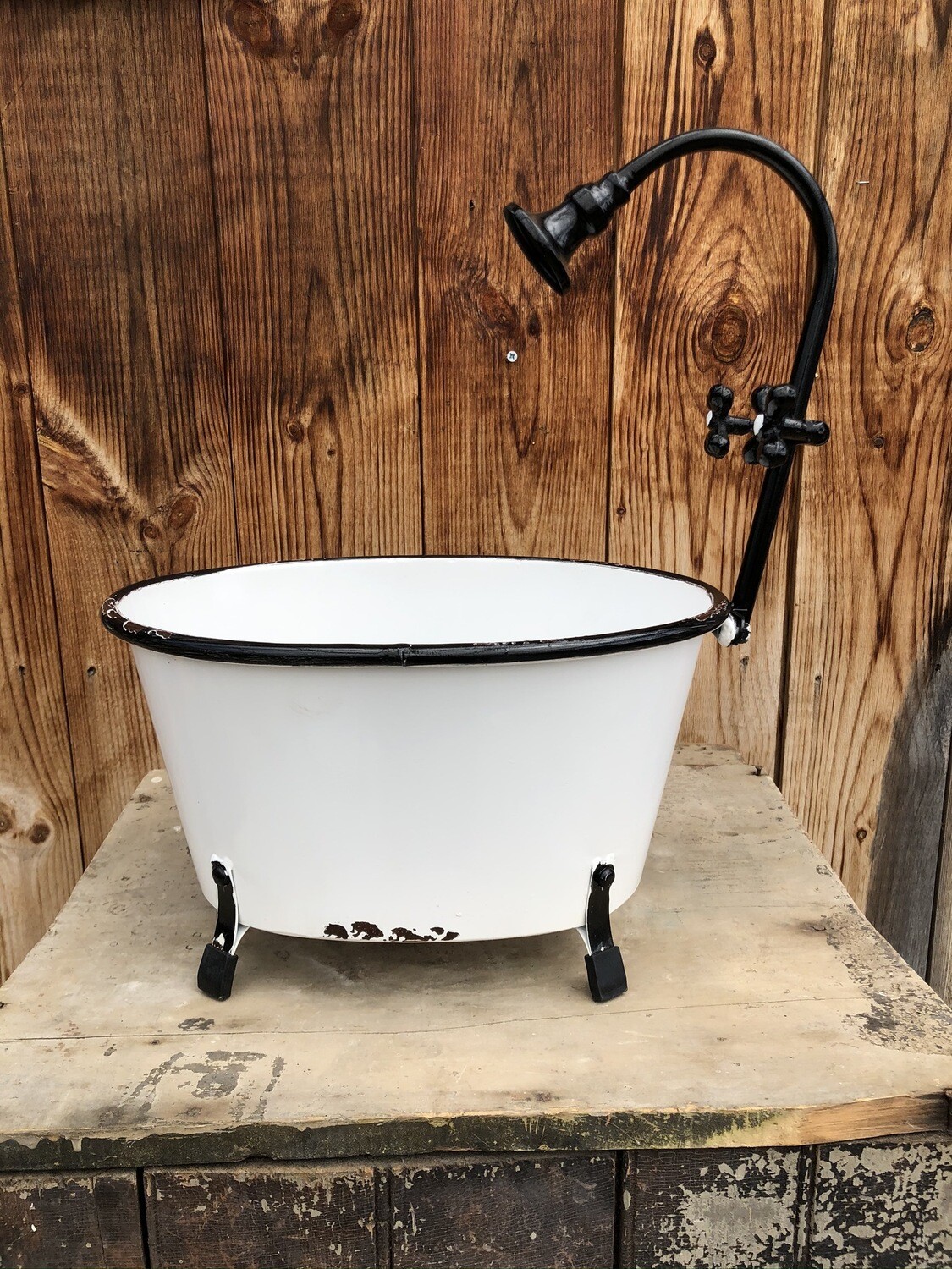 Garden Decor Medium Enamel Bathtub Planter Store Tangerini's