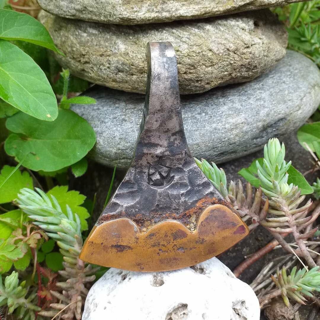 Anhänger aus Granatsplitter des 1WK mit Kupfer Anhänger aus Granatsplitter des 1WK mit Kupfer