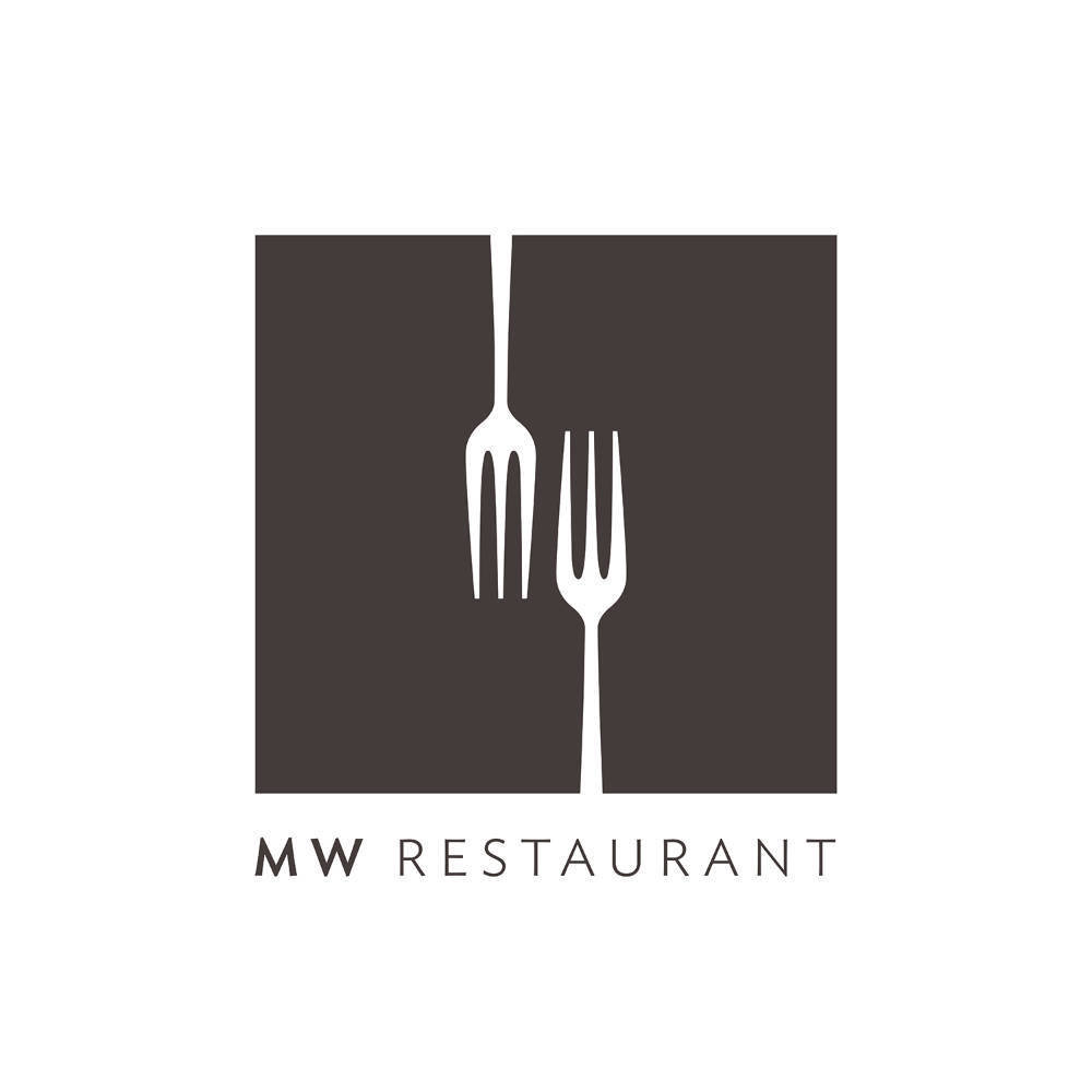 MW Restaurant - Table of 4 MW Restaurant - Table of 4