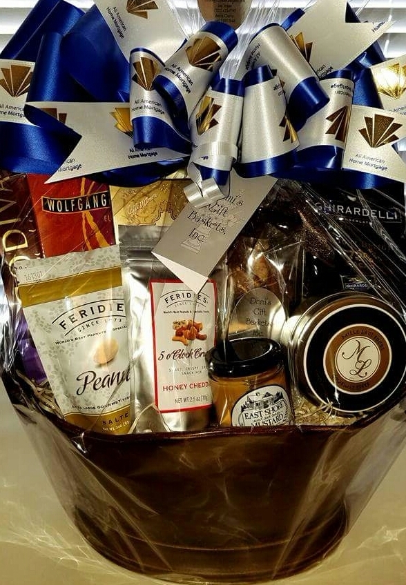 Tier Five - Deluxe Gourmet Gift Basket (no wine) TS-0004