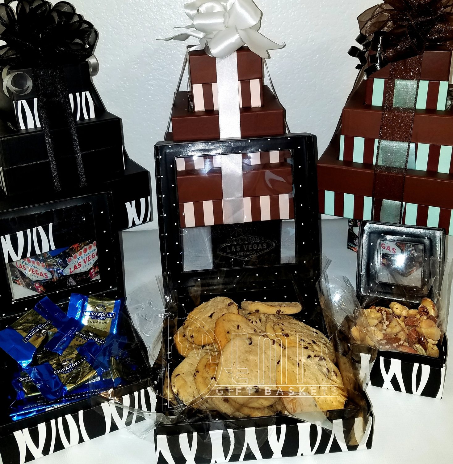 LV: Tower Snack Gift Box LV: Tower Snack Gift Box
