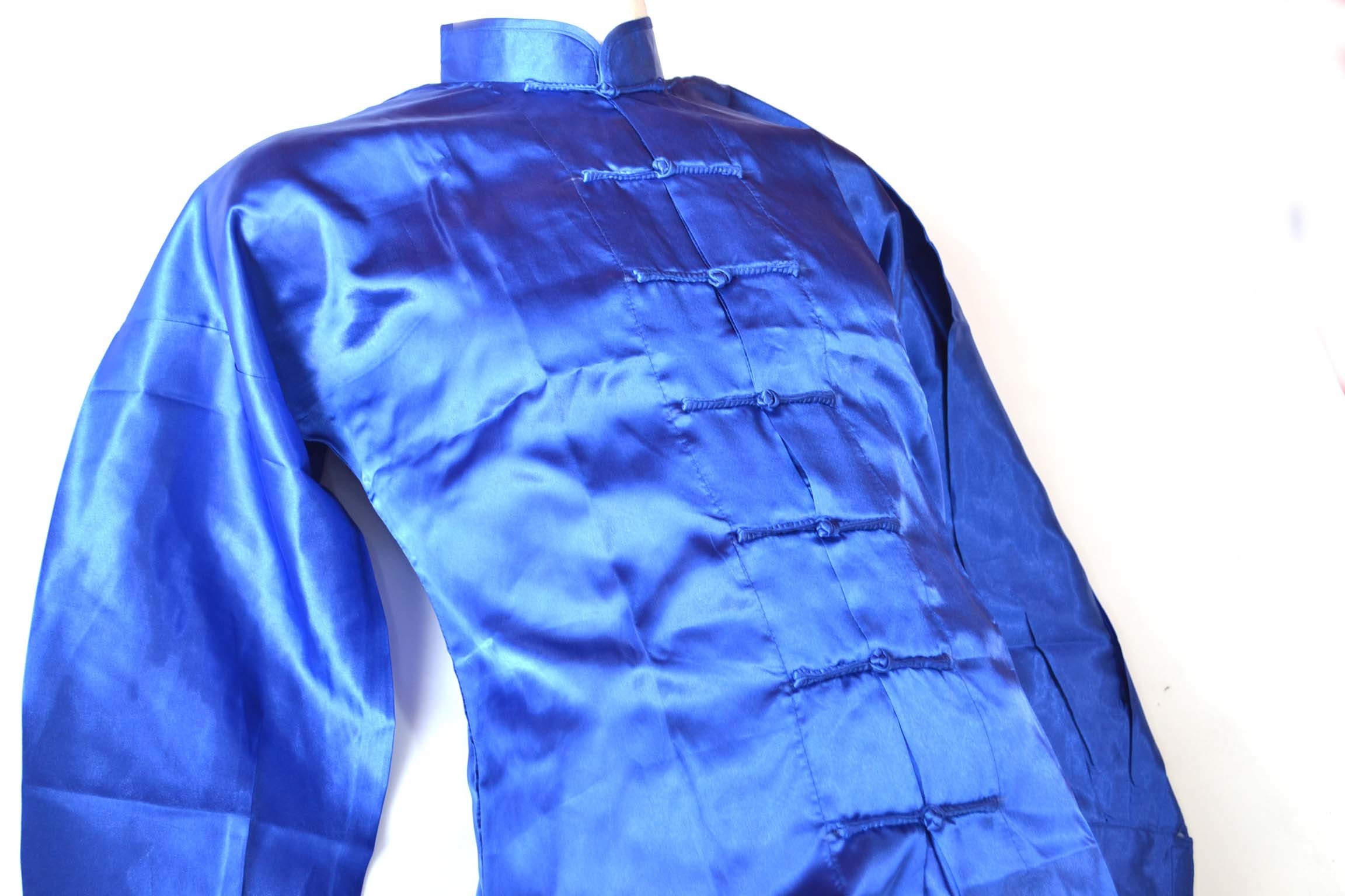 Uniforme Wushu y Tai ji Quan azul fabricado en poliseda 00076