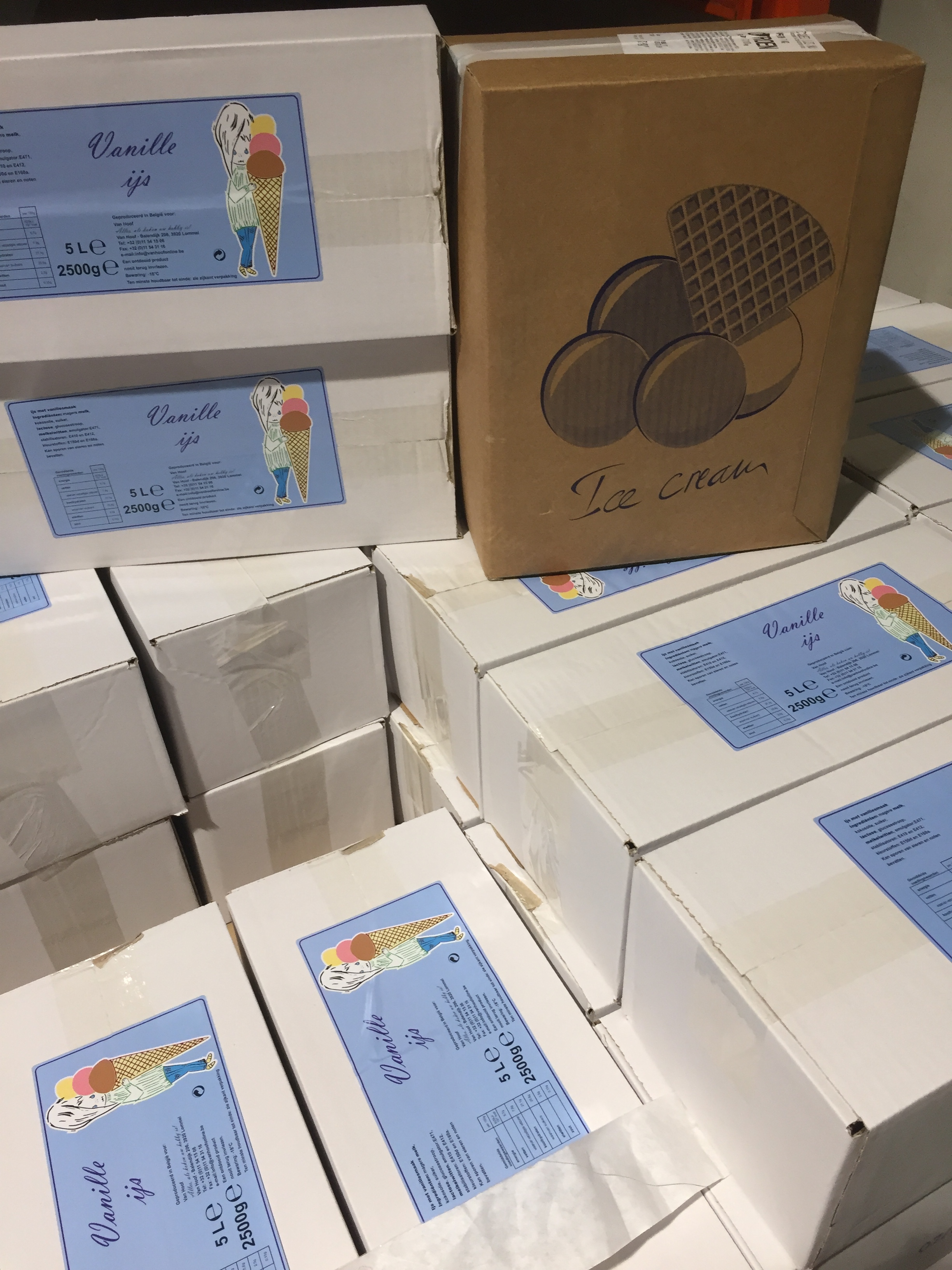 AMBACHTELIJK ijsoom in alle smaken 0405