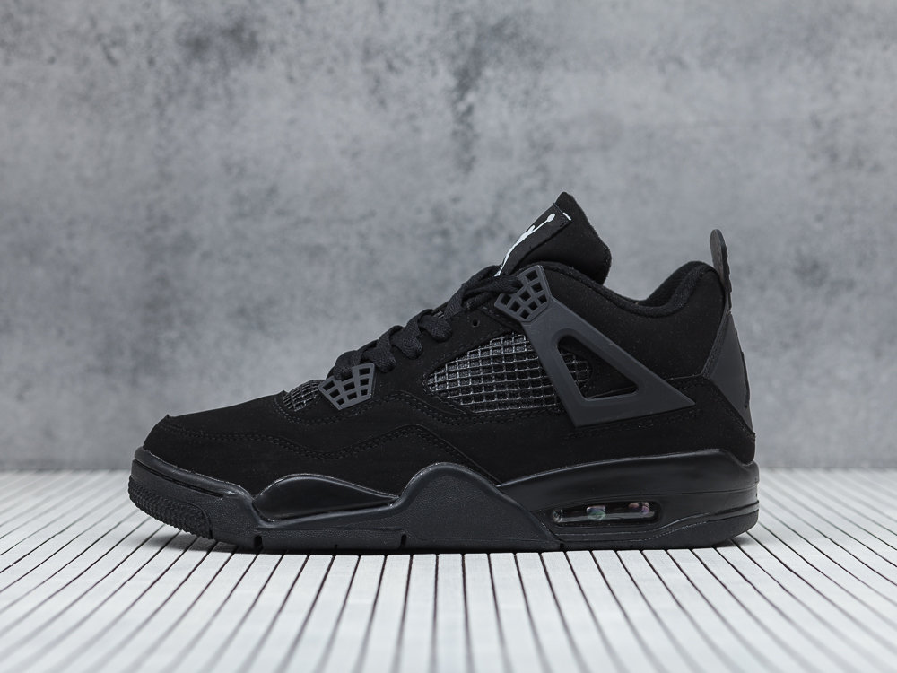 Nike Air Jordan 4 Retro 932