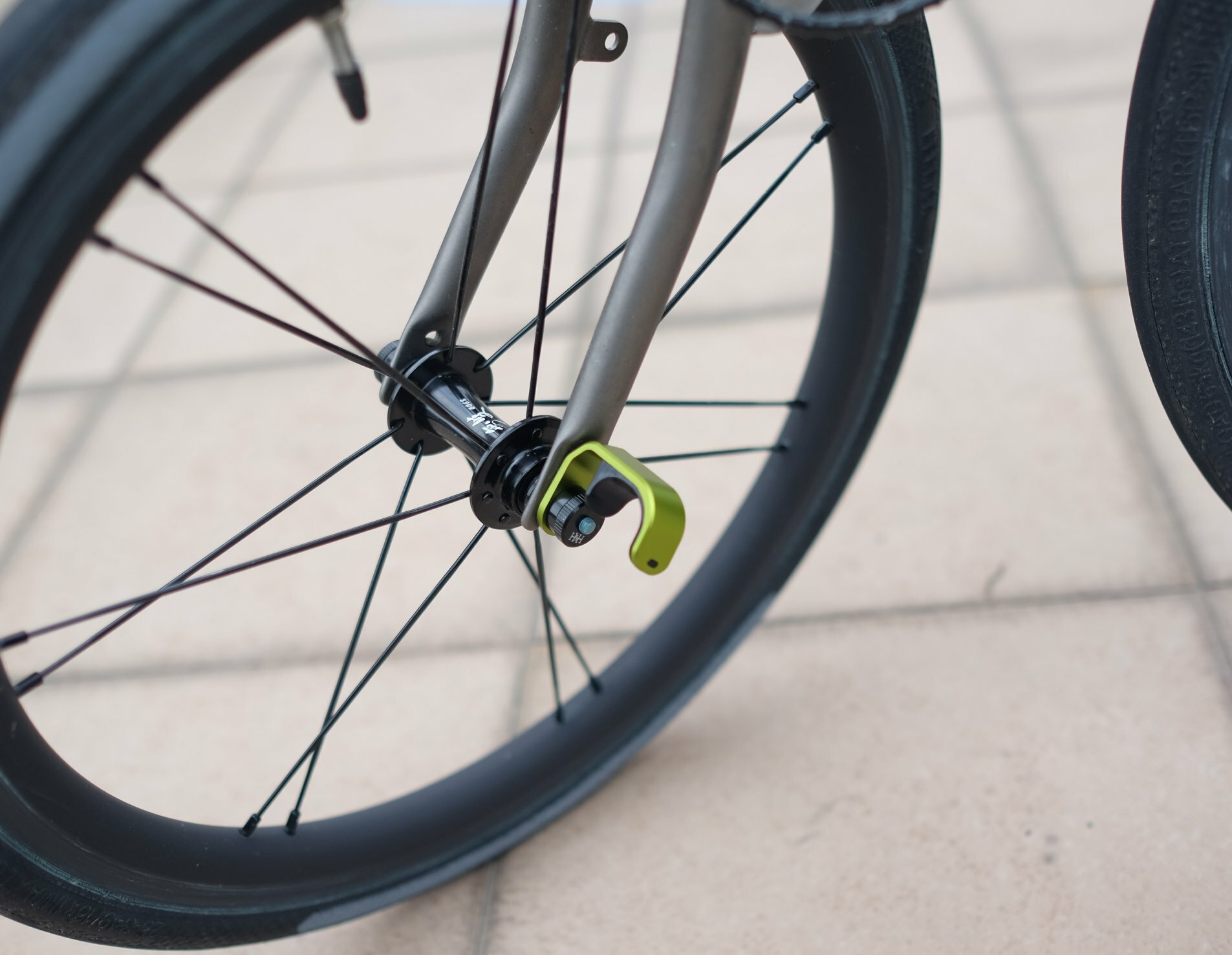 brompton hook