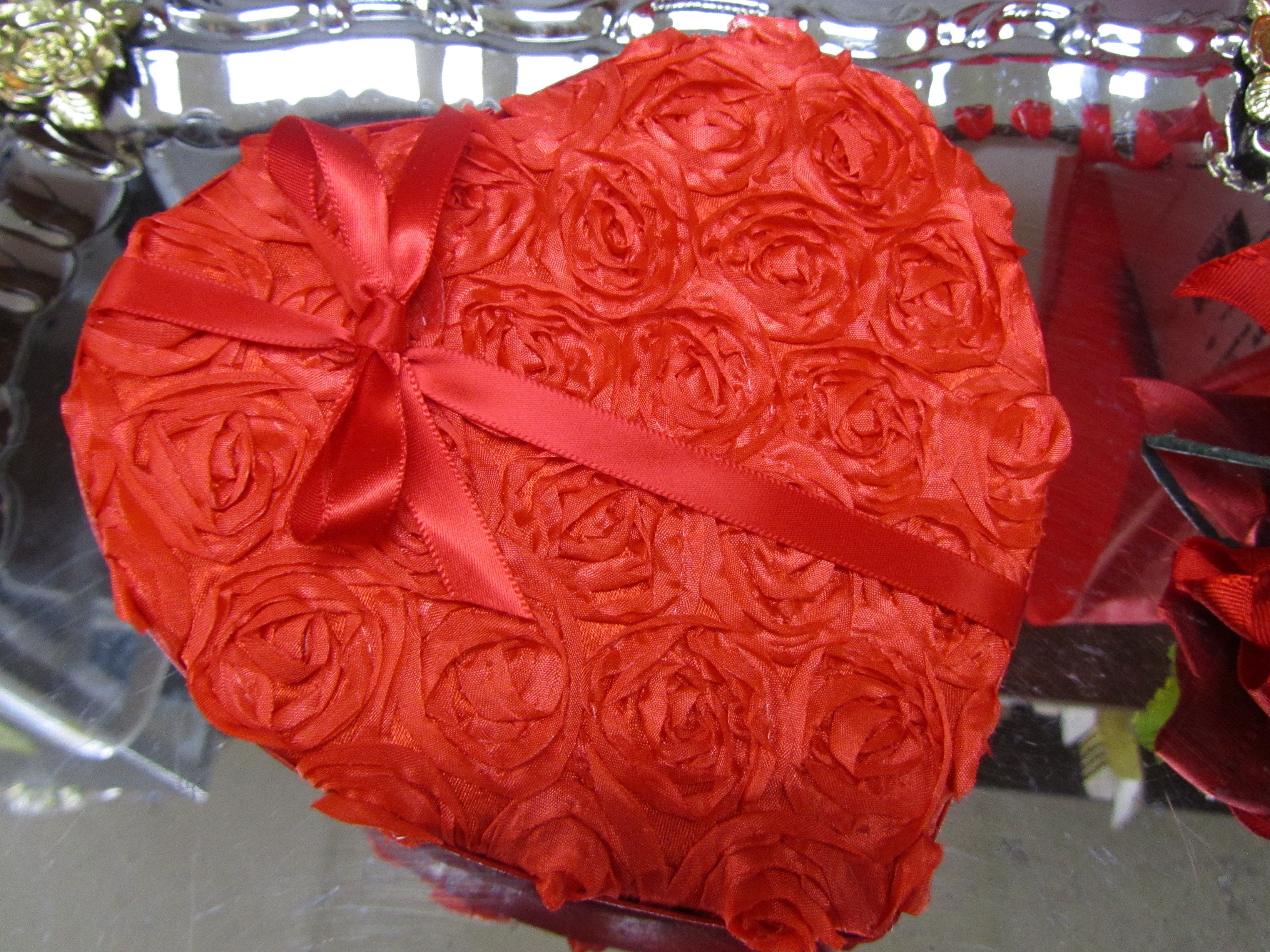Satin Rose Valentine Candy Box - Medium 614