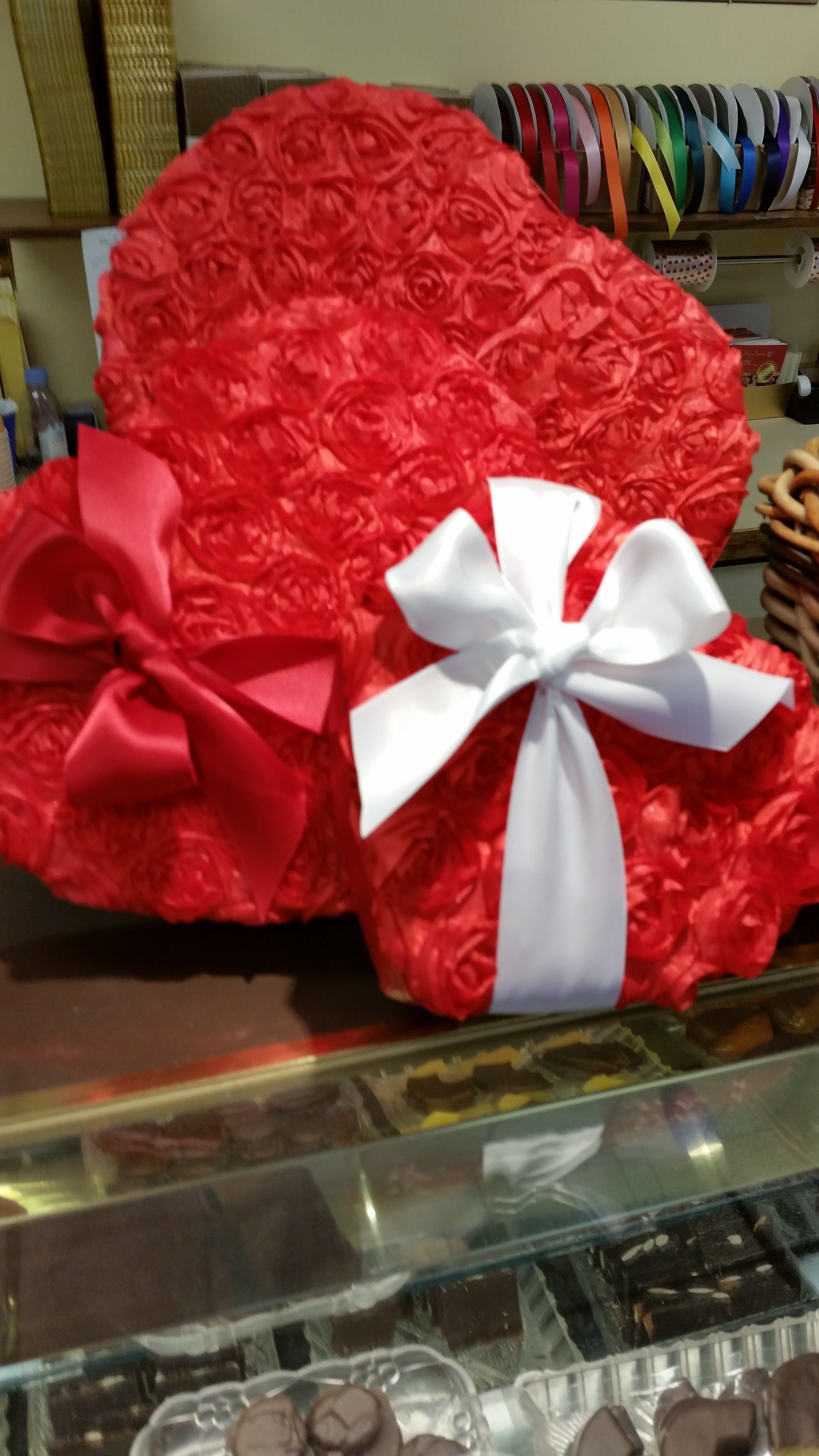 Satin Rose Valentine Candy Box - Large 613