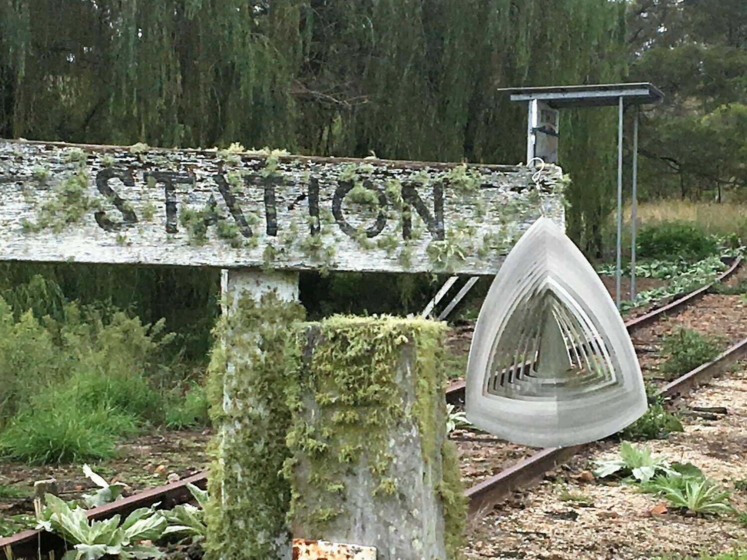 Premium Collection - Curved Triangle 30cm - 316 Stainless Steel & Made in Australia