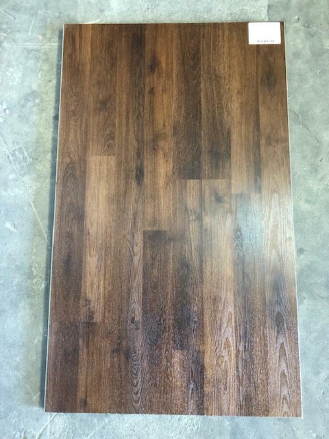 LVP - Hannover Oak 500114