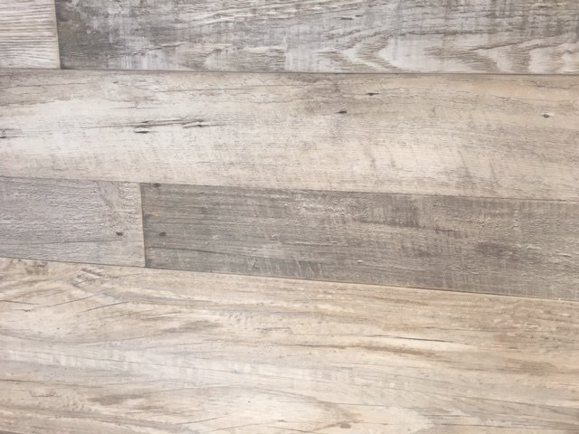 LVP - Williamsburg Ash 500097