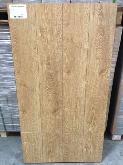 Saddle Oak 12 mm Laminate 300053
