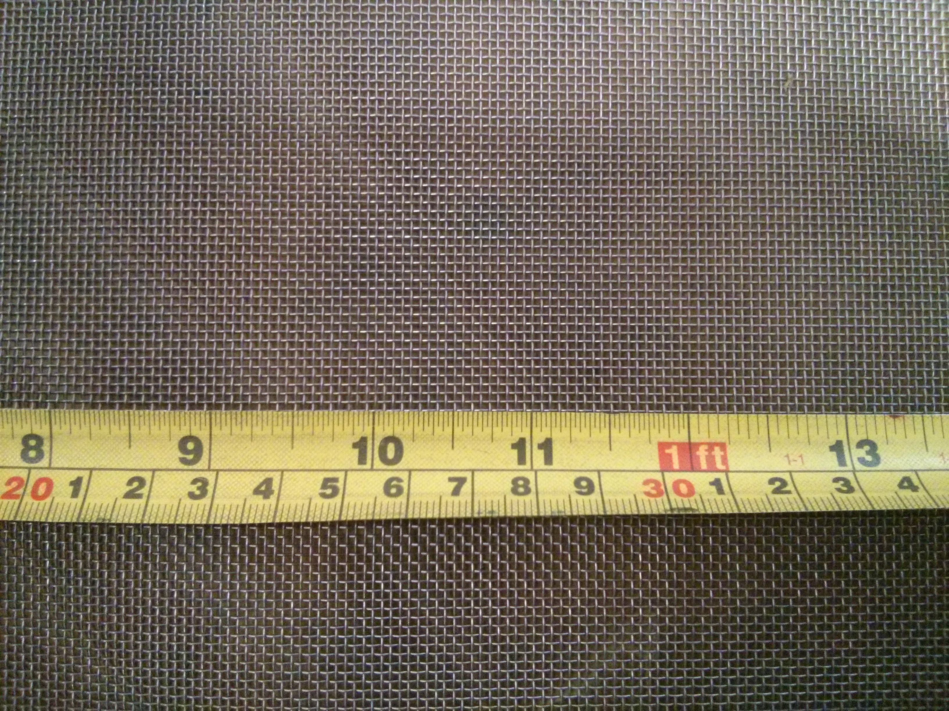 Mild steel woven 18 mesh: 1.05mm aperture MS18M28GW1.22L1