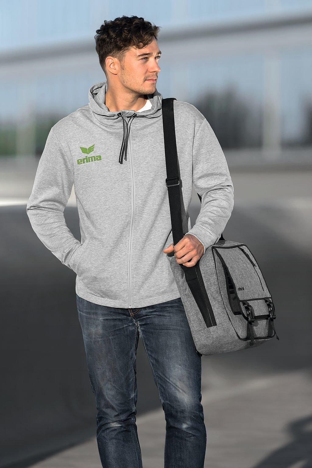 Essential Kapuzensweatjacke Herren Kinder