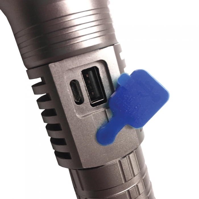Xtreme Flashlight & Power Bank