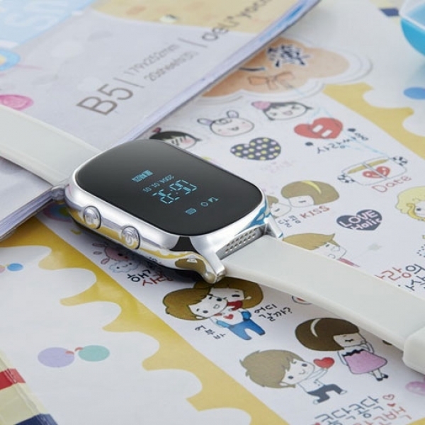 Kid Safety GPS Tracker Smart Locating Watch Silver