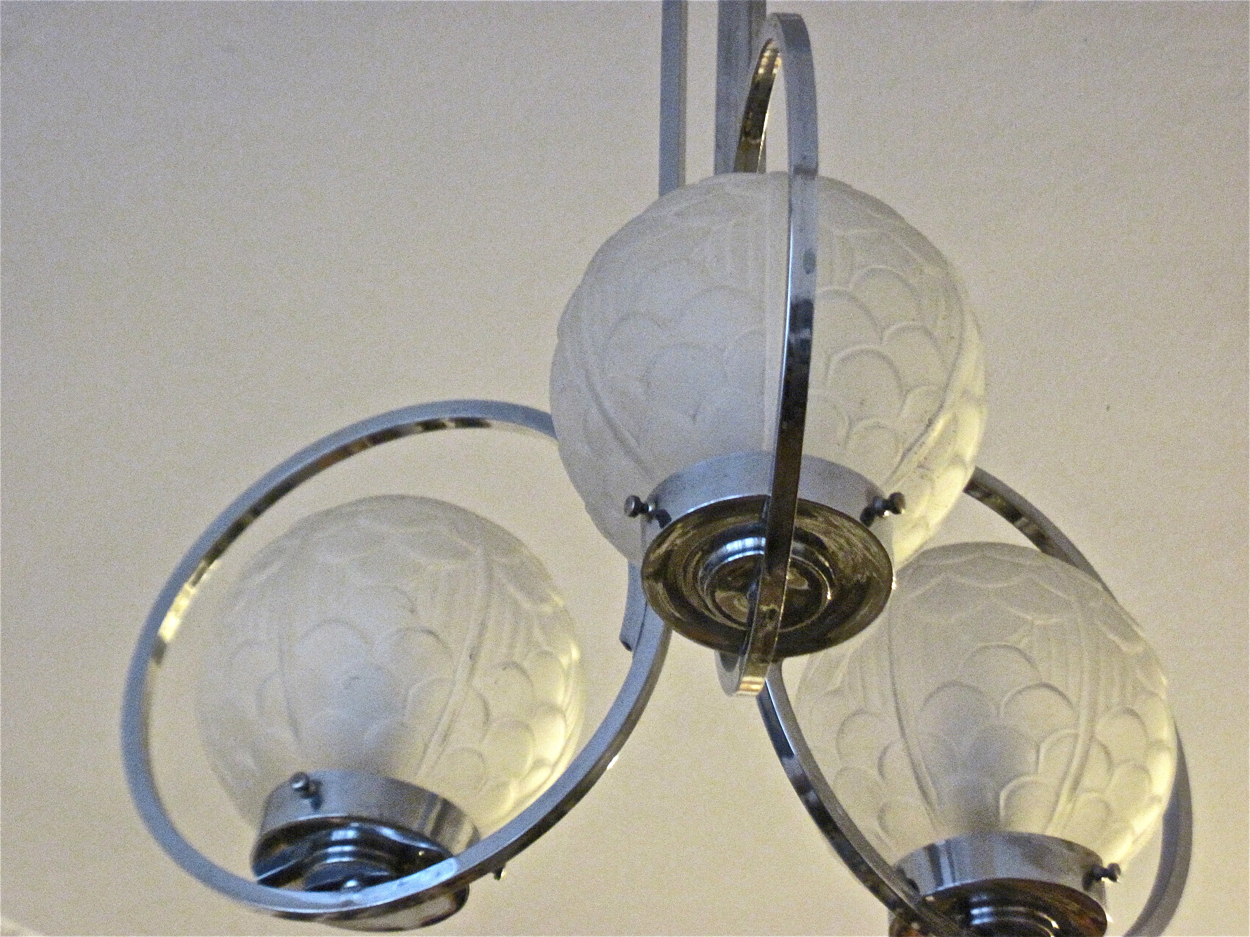 Art Deco Chrom Deckenlampe Mit 3 Glas Kugeln Um 1930 Ceiling Lamp With 3 Glass Globes