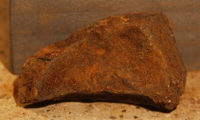 JUST ADDED ON 6/12 - THE BATTLE OF GETTYSBURG / EAST CAVALRY FIELD/ RUMMEL FARM - Small Artillery Shell Fragment recovered by Andy Keyser in the 1980s JUST ADDED ON 6/12 - THE BATTLE OF GETTYSBURG / EAST CAVALRY FIELD/ RUMMEL FARM - Small Artillery Shell Fragment recovered by Andy Keyser in the 1980s
