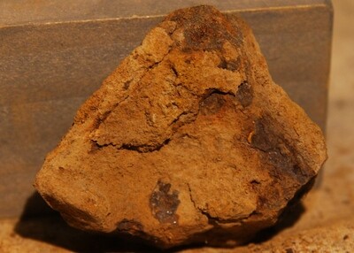 JUST ADDED ON 8/29 - THE BATTLE OF GETTYSBURG / EAST CAVALRY FIELD/ RUMMEL FARM - Small Artillery Shell Fragment - recovered by Andy Keyser in the 1980s JUST ADDED ON 8/29 - THE BATTLE OF GETTYSBURG / EAST CAVALRY FIELD/ RUMMEL FARM - Small Artillery Shell Fragment - recovered by Andy Keyser in the 1980s