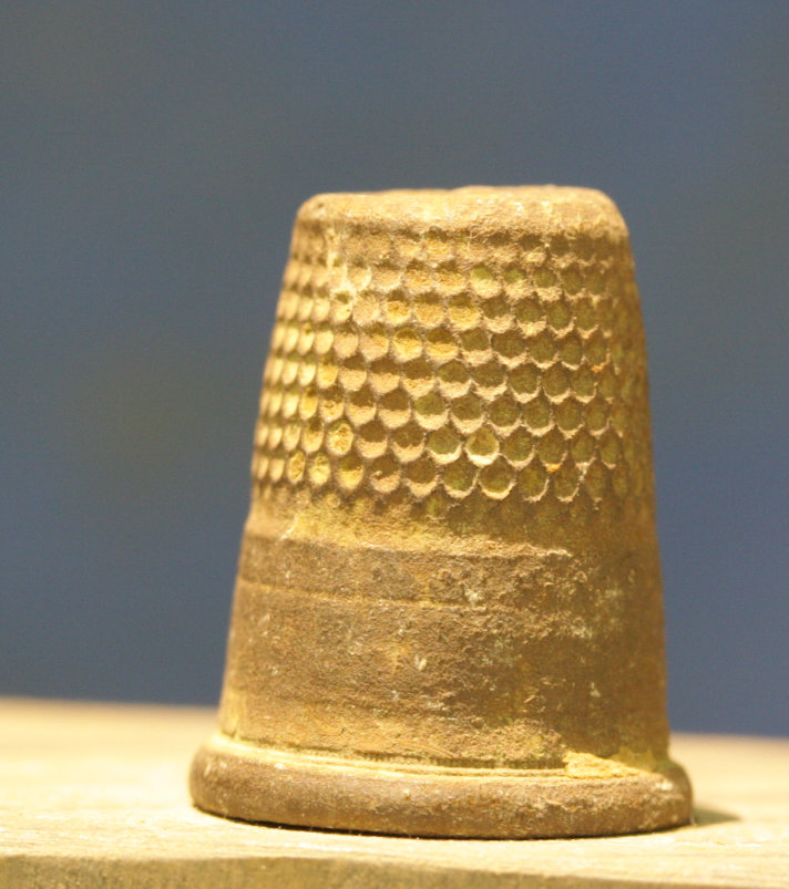 JUST ADDED ON 1/10 - GETTYSBURG - CEMETERY RIDGE / PENNSYLVANIA MEMORIAL - ROSENSTEEL FAMILY - Brass Thimble GR-IRPATH45